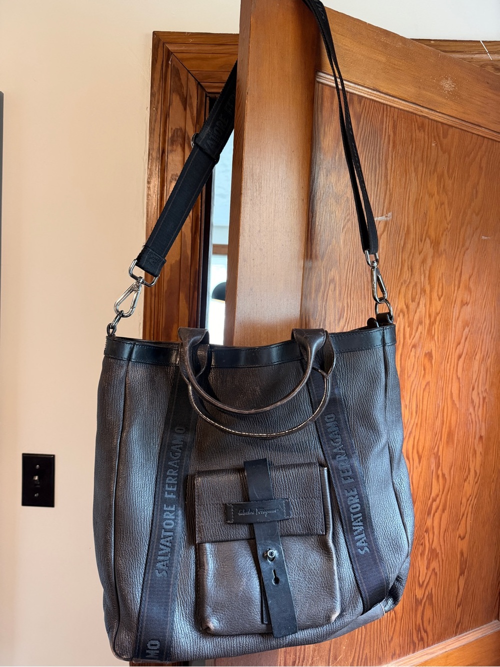 Salvatore Ferragamo Black Leather Messenger Tote